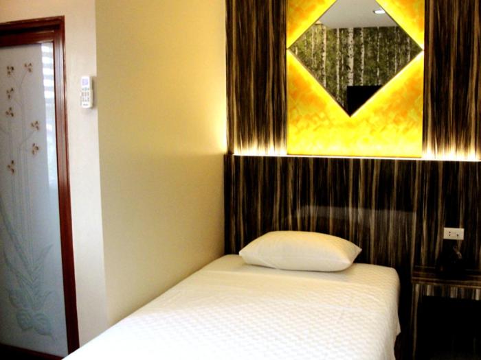 Номер Стандарт Индивидуальный, Richard S Home