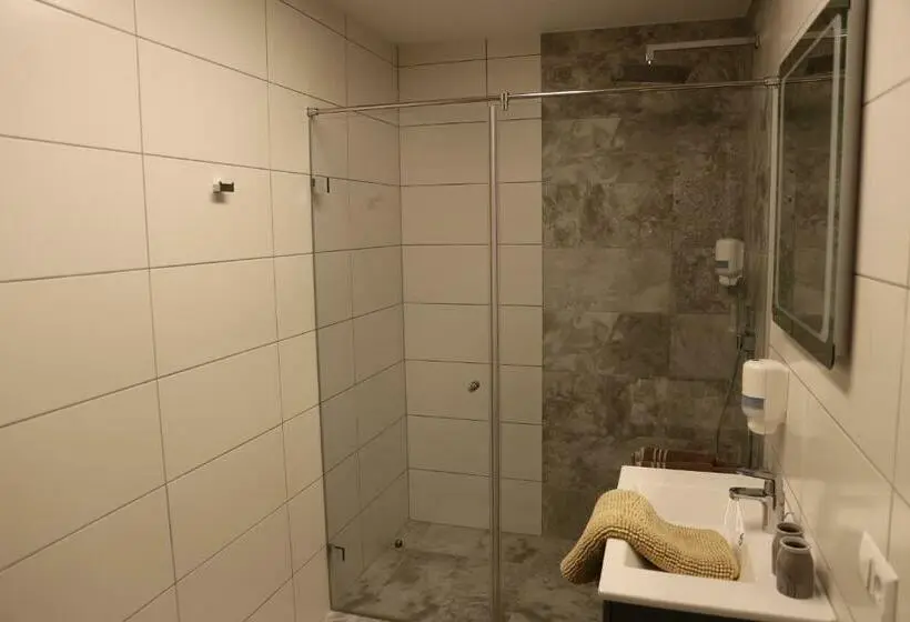 ファミリールーム, Casa Plus