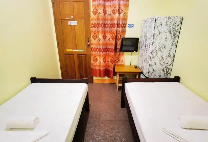 スタンダードルーム, Reddoorz At D128 Lodge Cagayan Valley