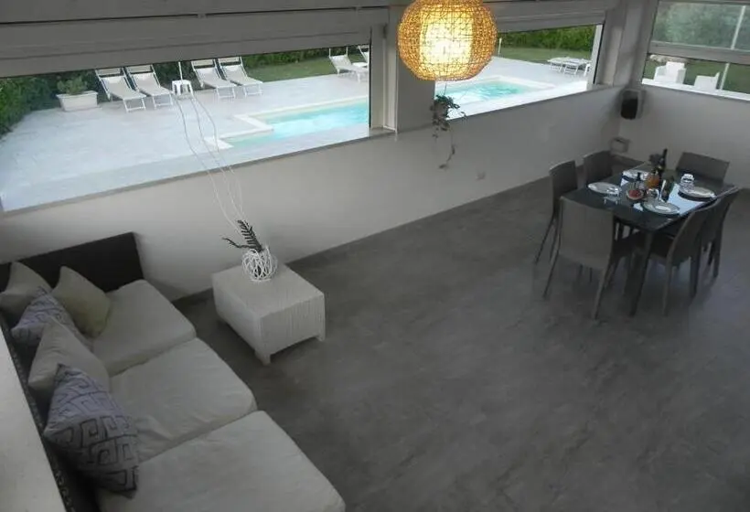 プールの見える１ベッドルームアパートメント, Resort Pietra Bianca