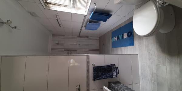 آپارتمان 1 خوابه, At Upperwood Manor