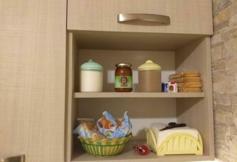 اتاق استاندارد چهار تخته, I Marchesi Del Grillo   Vicinanze Stazione, Campus, Policlinico