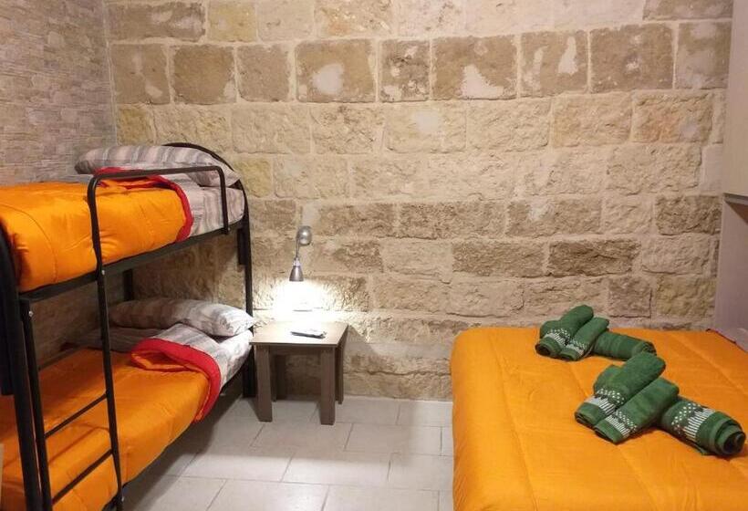 اتاق استاندارد چهار تخته, I Marchesi Del Grillo   Vicinanze Stazione, Campus, Policlinico