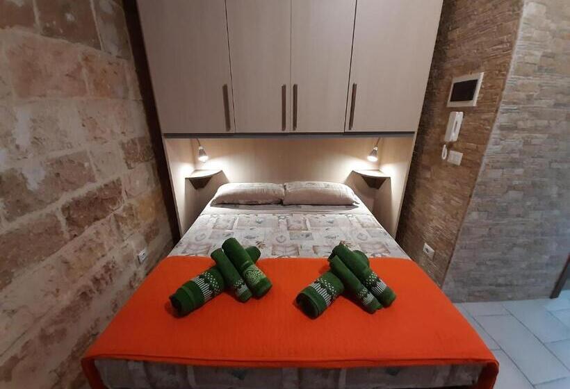 اتاق استاندارد با تخت بزرگ, I Marchesi Del Grillo   Vicinanze Stazione, Campus, Policlinico