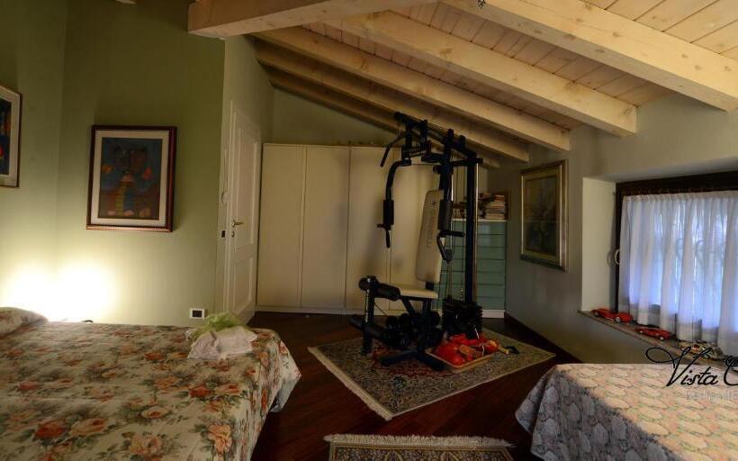 コンフォートトリプルルーム, Vista Castello