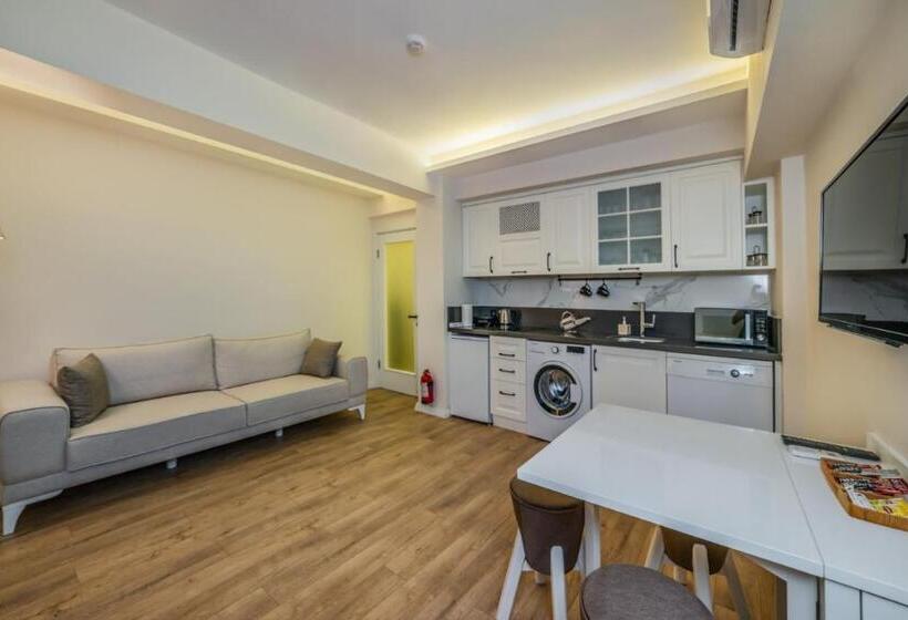 Suíte, Ece Marina Suites
