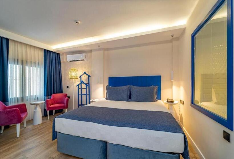 חדר סטנדרט, Ece Marina Suites