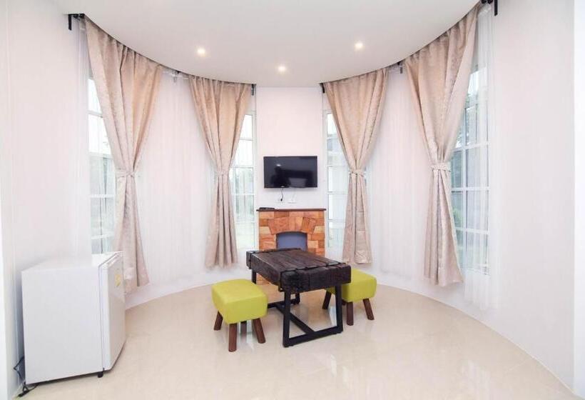 Номер Superior Вид на Сад, Je T Aime Cafe & Villa