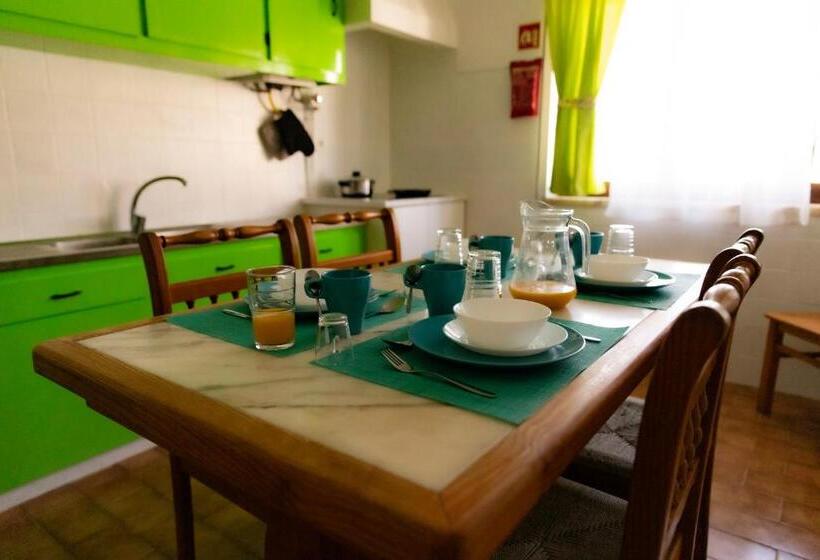 浴室共有ファミリールーム, Apartamento Rosa