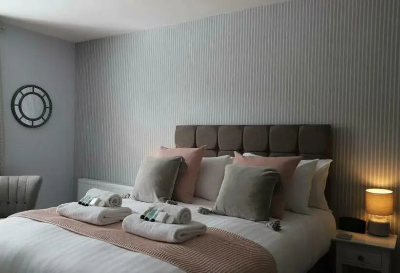 キングサイズベッドのデラックスルーム, Bridgeside Rooms