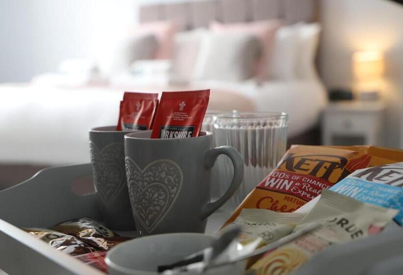 غرفة ديلوكس سرير كينج, Bridgeside Rooms