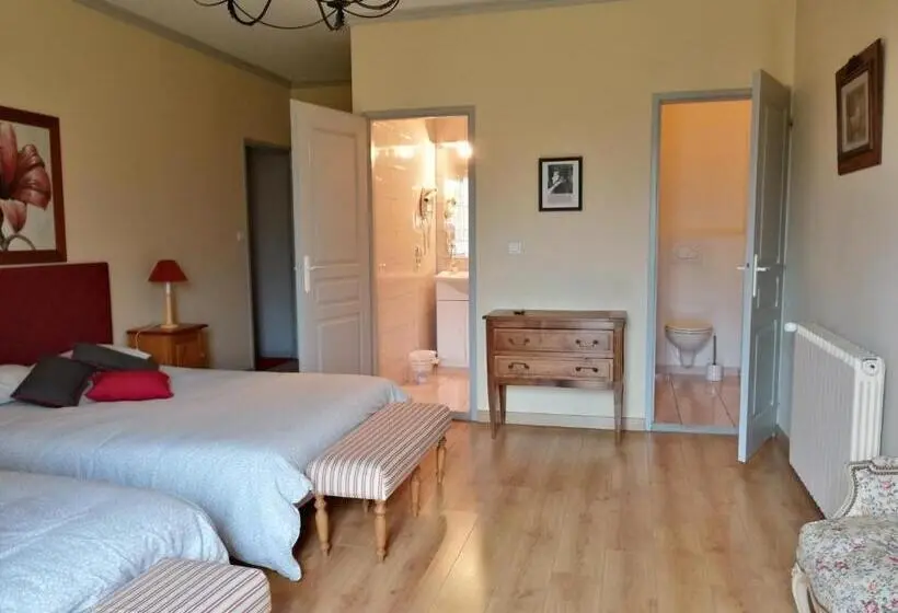 2ダブルベッドのスタンダードルーム, Chambres D´hôtes Le Cèdre Bleu