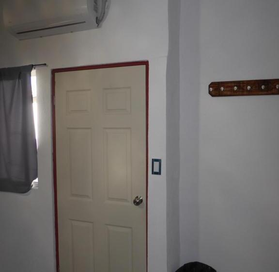 ファミリールーム, Hostal Casa Clavel