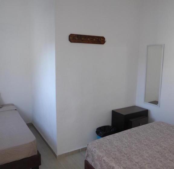 ファミリールーム, Hostal Casa Clavel