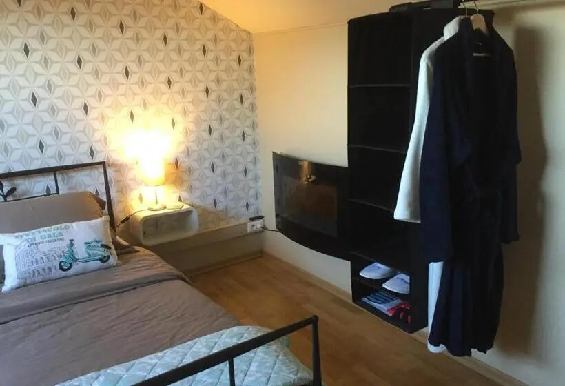 Standard-huone Jaettu Kylpyhuone, B&b T Pleintje
