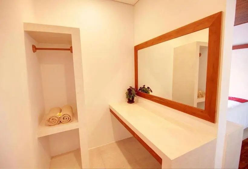 プール付き1ベッドルームヴィラ, Prawiba Villa