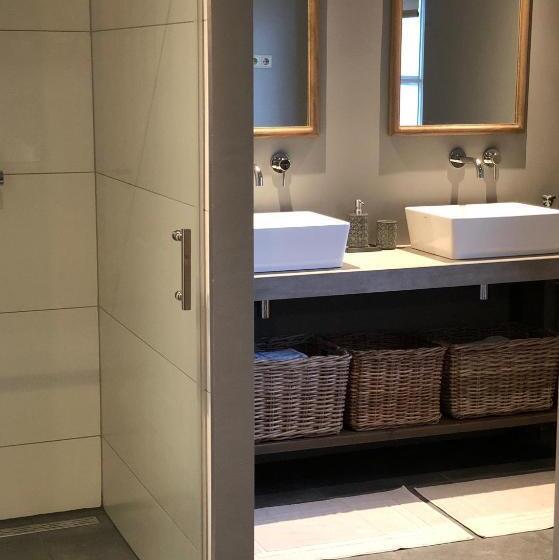 デラックスルーム, Cassehof