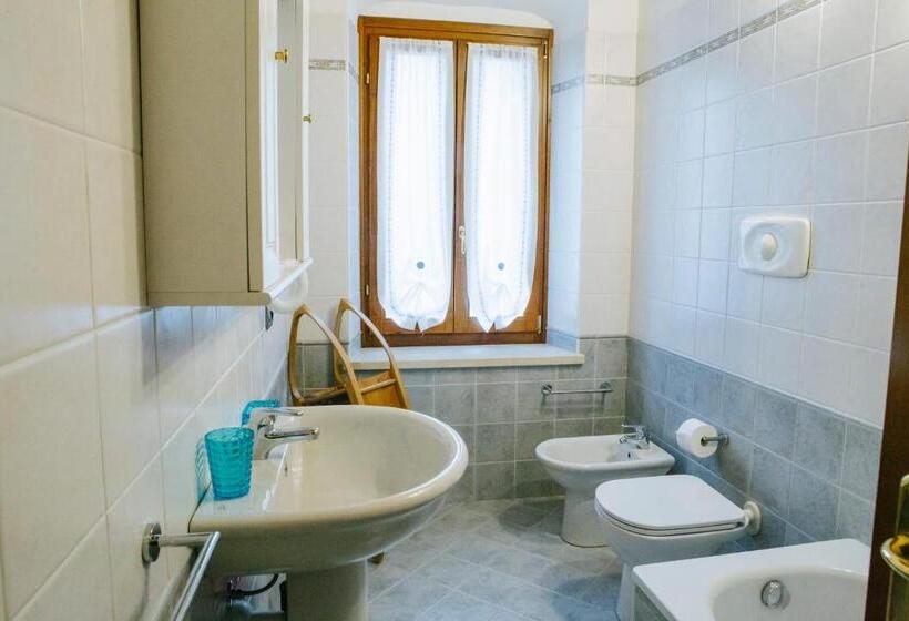 חדר סטנדרט לשלושה, B&b Corte Dal Colle