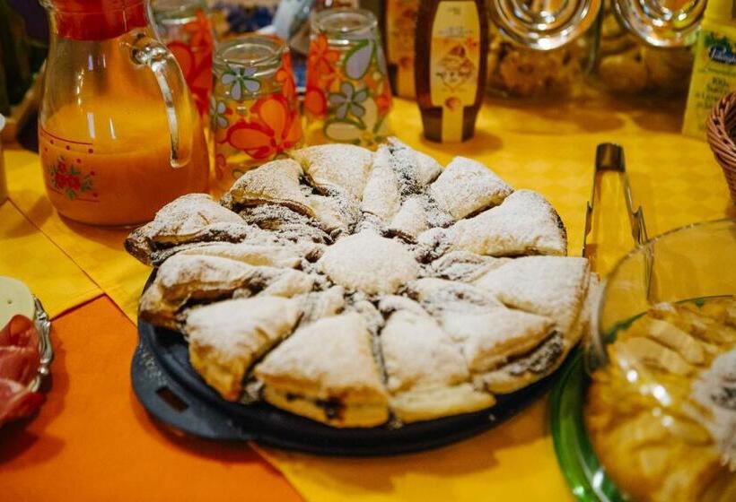 חדר סטנדרט לשלושה, B&b Corte Dal Colle