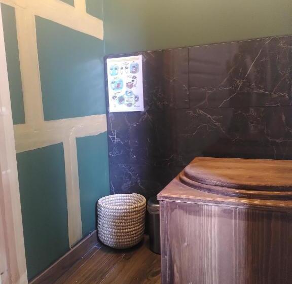 חדר דלוקס לארבעה, Au Fil Du Temps