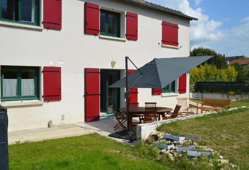 חדר סופריור, Au Fil Du Temps