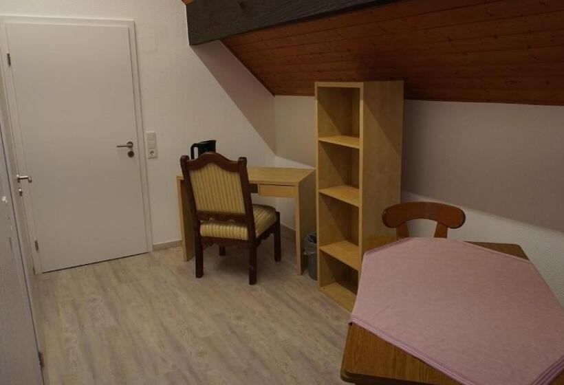 4인용 스탠다드 룸, Gasthaus Schöne Aussicht