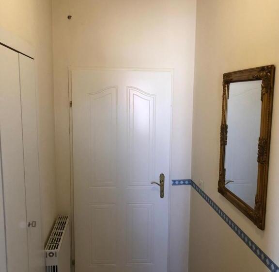 スタンダードルーム, Haus Camelia