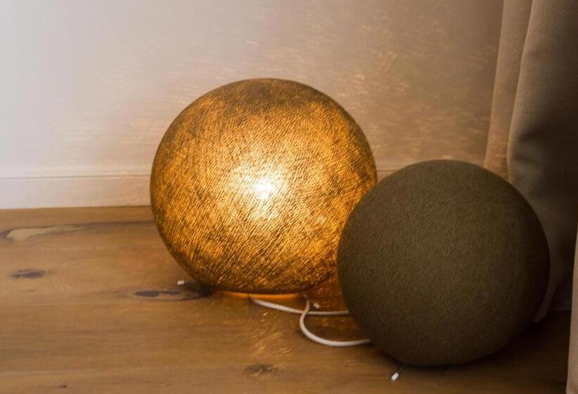 デラックスルーム, Mon Dieu