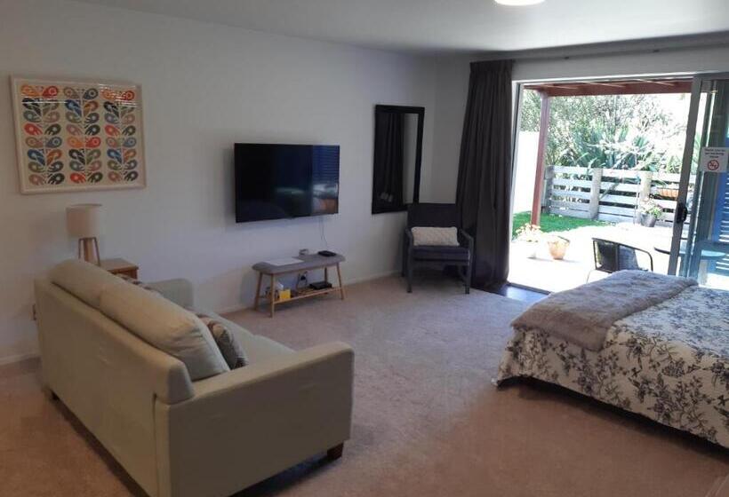 חדר סטנדרט, The End Lounge B&b