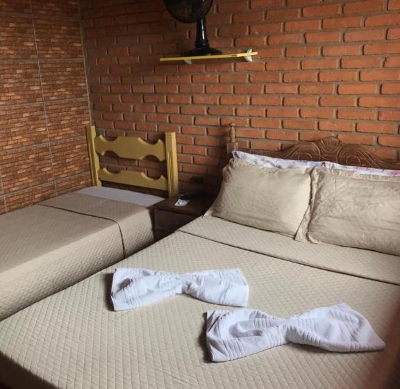 Quarto Triplo Basic, Aconchego Do Céu