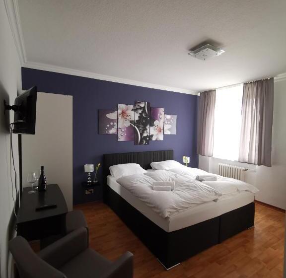 스탠다드 룸, Zur Linde