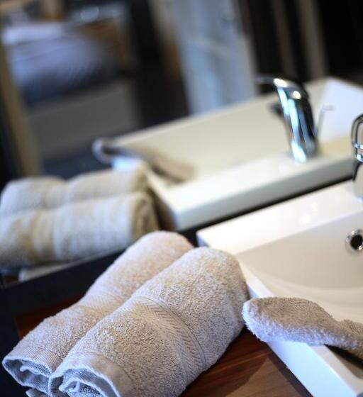 חדר סטנדרט, Les Sansonnets