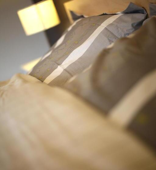 חדר סטנדרט, Les Sansonnets