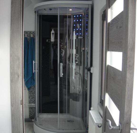 スタンダードルーム, Rasnov Retreat