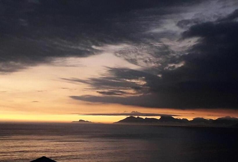 חדר דלוקס עם מרפסת נוף לים, Eirene Place