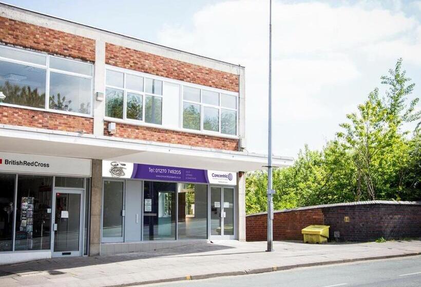 غرفة قياسية فردية, Opal Bank