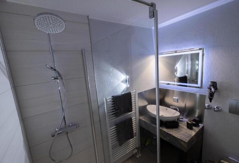 Стандартный Номер Кровать Кинг, 180gradblick