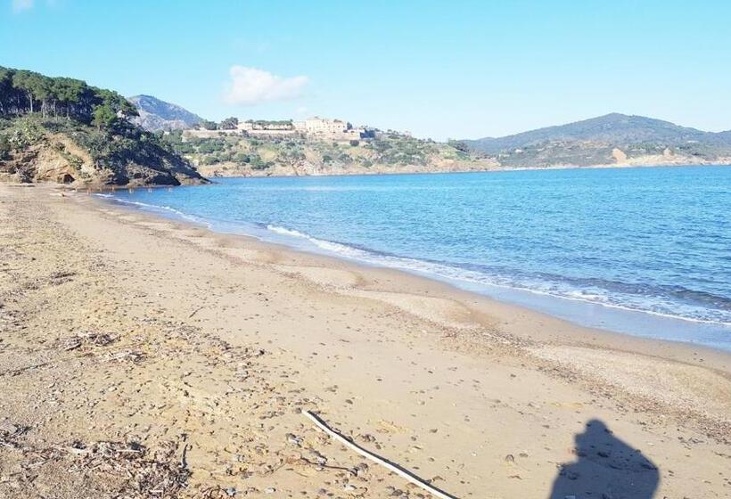 إستوديو قياسى مطل على البحر, Residenza  Verde Blu