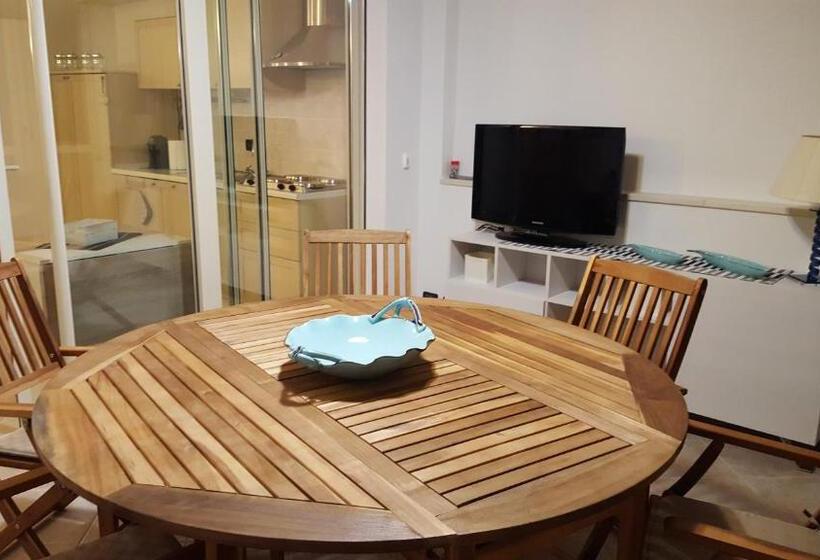 إستوديو قياسى مطل على البحر, Residenza  Verde Blu