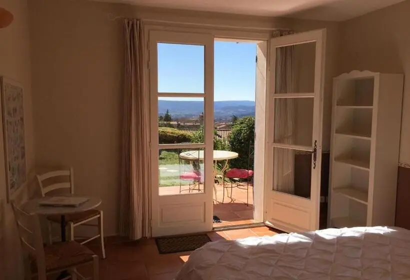 テラス付きスタンダードルーム, Au Pied Du Ventoux