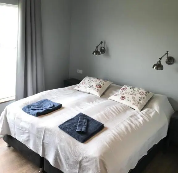 اتاق استاندارد سه نفره, Loa S Nest