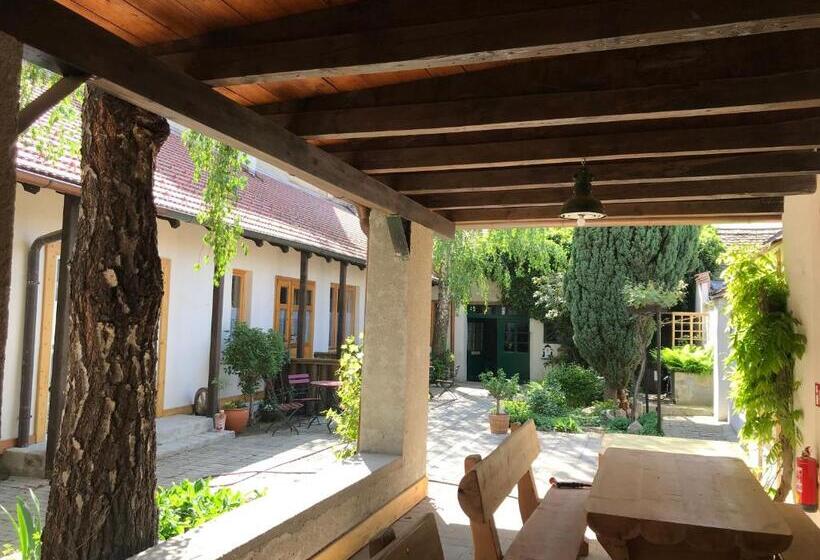 １ベッドルームアパートメント, Scheinerhaus