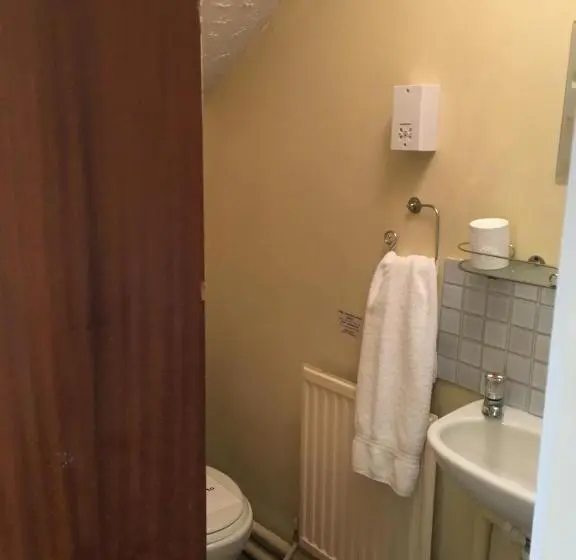 ファミリールーム, The Townhouse B And B