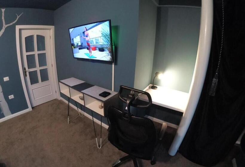 آپارتمان 1 خوابه با بالکن, Apulum Gardens