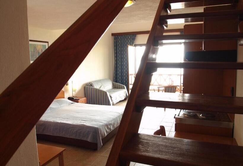 Номер Дюплекс, Aristoteles Holiday Hotel And Spa