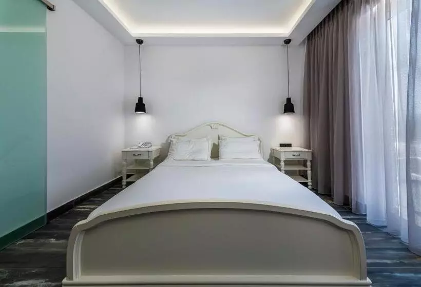 اتاق لوکس خانوادگی, Diamond Boutique Hotel