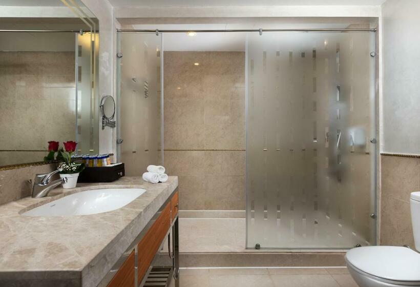 اتاق استاندارد با چشم‌انداز باغ, Pickalbatros Palace Sharm   Aqua Park