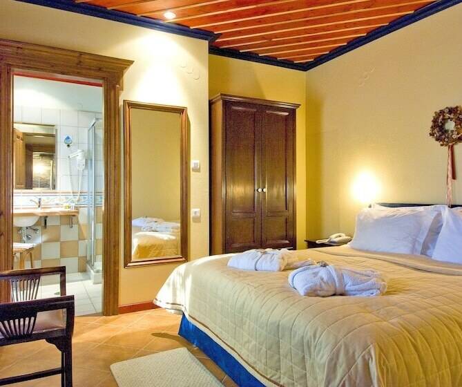 סוויטת ג'וניור עם טרסה, Anovolios Boutique