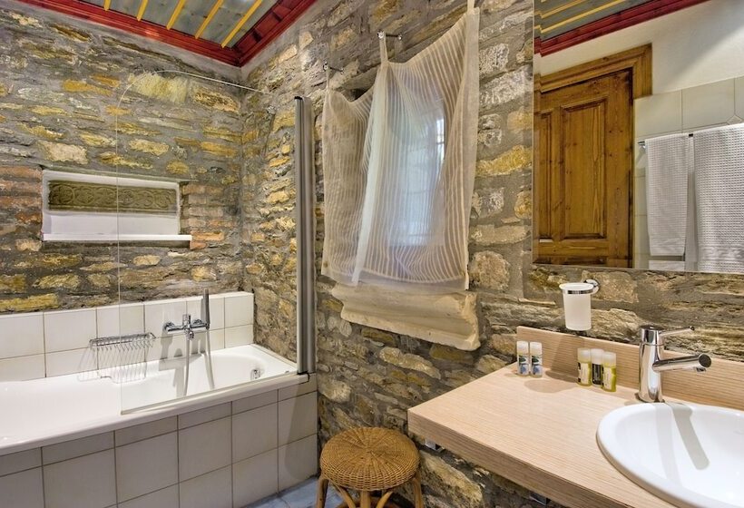 חדר דלוקס, Anovolios Boutique