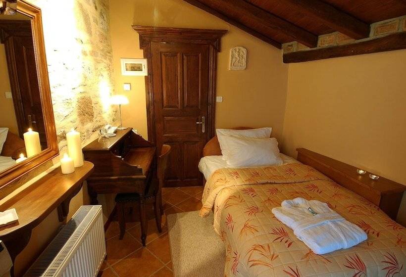 חדר אקונומי יחיד, Anovolios Boutique